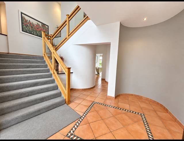 3 BEDROOM FREESTANDING FOR SALE IN ZIMBALI ESTATE